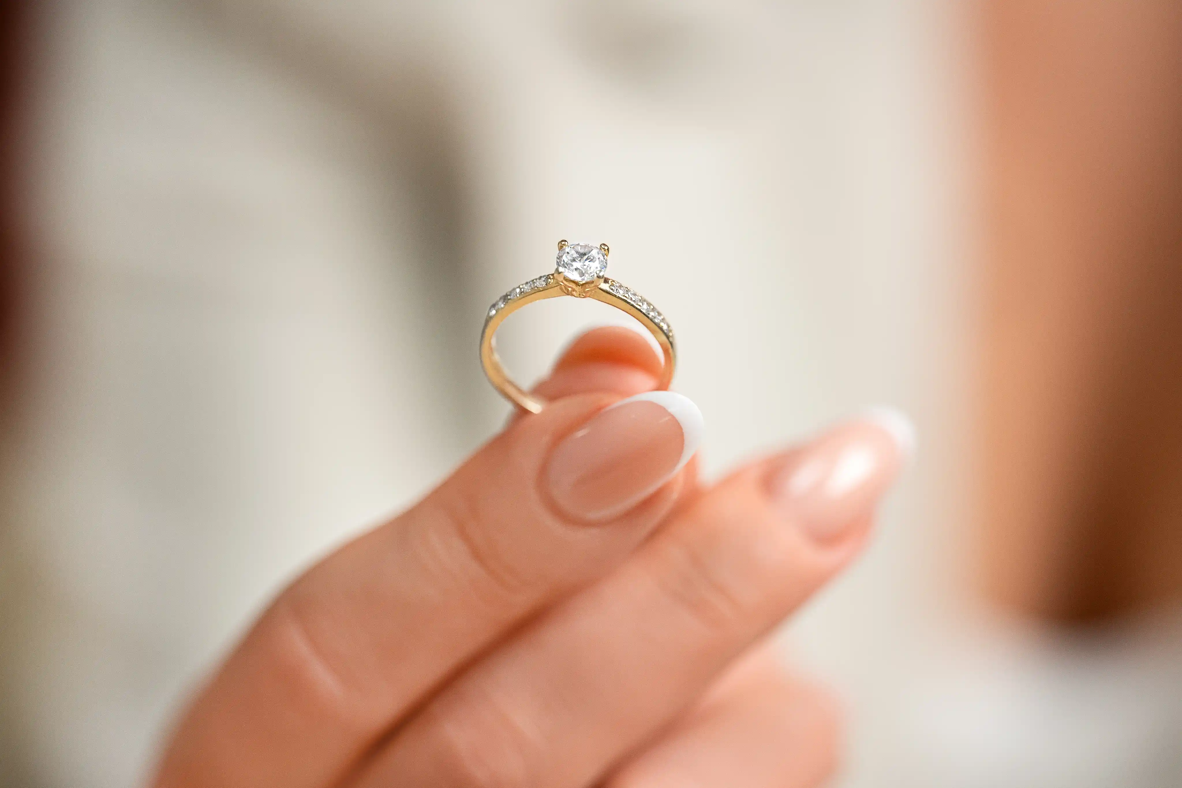 Sprzedajemy bez pośredników.